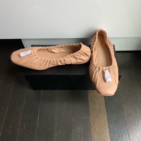 🛎️ Clearance NWT Coach Eleanor Flat - Picture 6 of 11